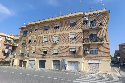 Casa in vendita, Piazza Liguria, Anzio