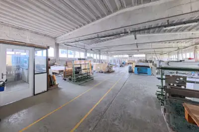 Capannone in vendita, Via Provinciale, Mesenzana