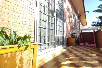 Casa in vendita, Via degli Atlantici, Roma