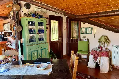 Casa in vendita, Via G. Leopardi, Gravina - confine Sant'Agata lì Battiati/Tremestieri Etneo, Gravina di Catania