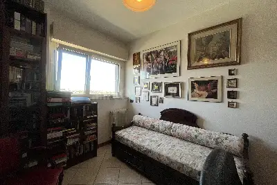 Casa in vendita, Piazza Tirana , Milano