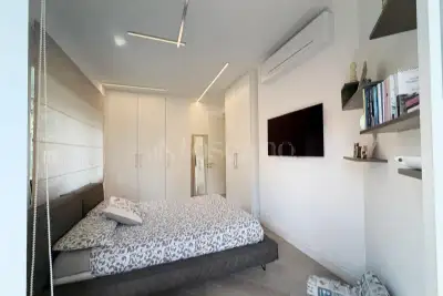 Casa in vendita, Via Dicomano, Roma