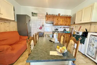 Casa in vendita, Via Monte Catinaccio, Nettuno