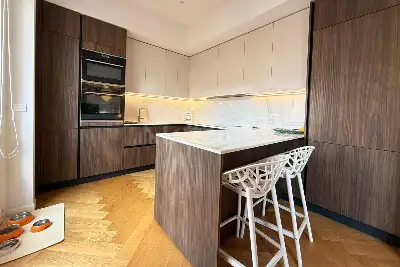 Casa in vendita, Via Galliera, Bologna