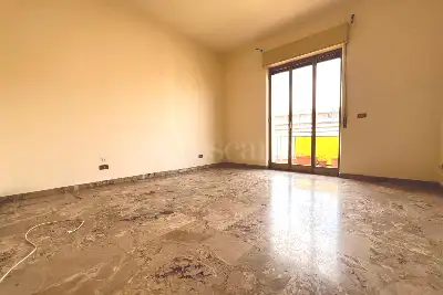 Palazzo in vendita, Via Don Luigi Orione, Reggio di Calabria