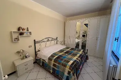 Casa in vendita, Via G. Mazzini, Biandronno