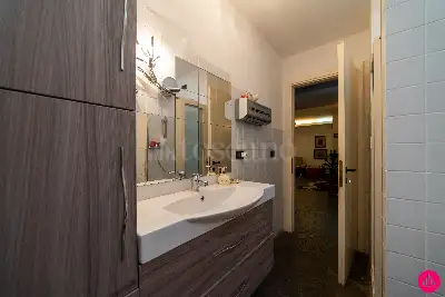 Villino a Schiera in vendita, Via Attimis, Udine