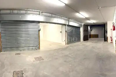 Box in affitto, Via delle Calasanziane, Roma