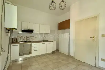 Casa in vendita, Viale IV Novembre, Viterbo