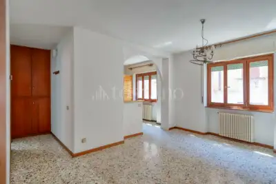 Casa Indipendente in vendita, Via Mazzini, Porto Ceresio