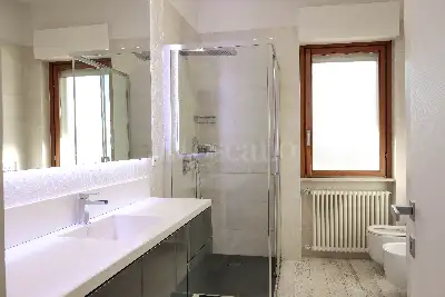 Casa in vendita, Via Martiri Di Pietransieri 8, Pescara