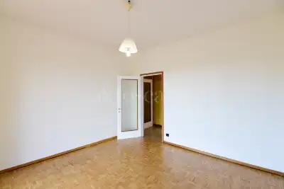 Casa in vendita, Via Muggiò, Como