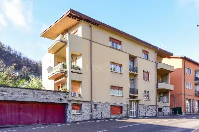Casa in vendita, Via Bellinzona, Como