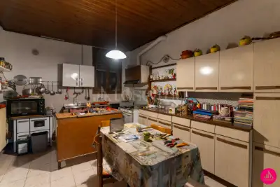 Casale in vendita, Via Roma, Aviano
