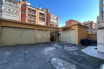 Box in vendita, Via Osasco, Torino