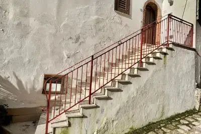 Casa Indipendente in vendita, Via Castello, Montefalcione