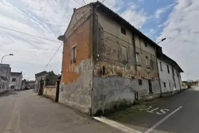 Casa Indipendente in vendita, Via Concordia, Gambarana