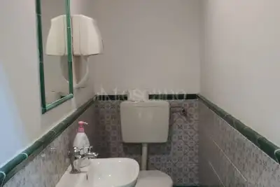 Negozio in vendita, Via Ragusa Moleti, Palermo