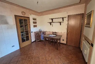 Villino a Schiera in vendita, Via Donato Bramante, Brescia