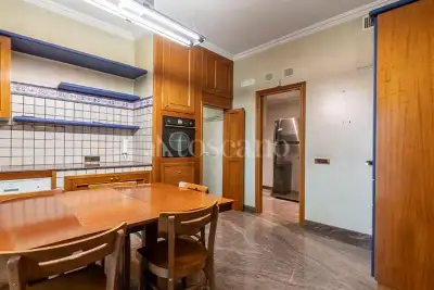 Ufficio in affitto, Via Alessandro Manzoni, Bari