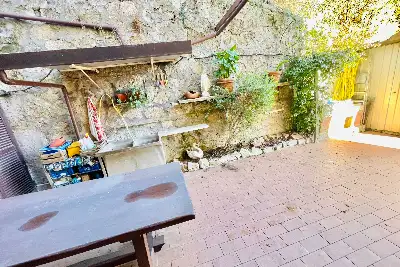 Casa in vendita, Via Antonino Parato, Roma