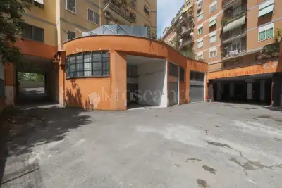 Box in vendita, Via Carlo Amoretti, Roma