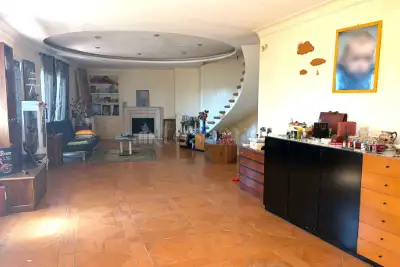 Villa Plurifamiliare in vendita, Vicolo della Riserva del Fontanile, Roma