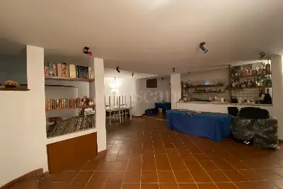 Villa in vendita, Via Napoli, Bari