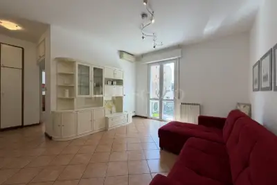 Casa in affitto, Via dei Tulipani, Milano