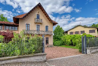 Attività Commerciale in vendita, Via Luinese, Cunardo