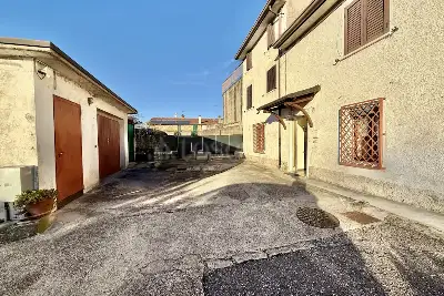 Villino a Schiera in vendita, Località Vecchi, Peschiera del Garda