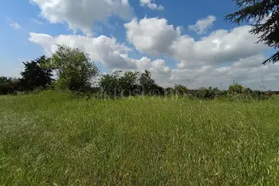 Edificabile Residenziali in vendita, Via Cherasco, Roma