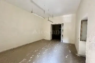 Negozio in vendita, Via Fulvio Renella, Caserta