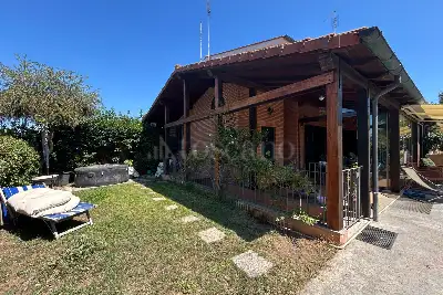 Villa in vendita, Via Francesco Cilea, Roma