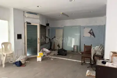 Negozio in vendita, Via Brenta, Siracusa