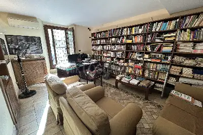 Casa in vendita, Via Alessandro Poerio, Roma