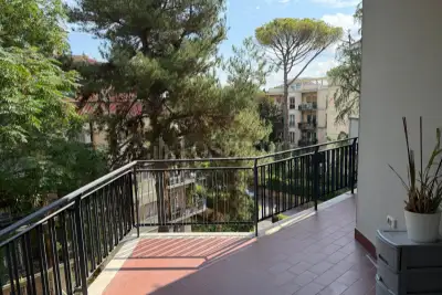 Casa in vendita, Via Dicomano, Roma