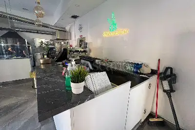 Palazzo in vendita, Via Mario Pieri, Milano