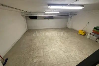 Negozio in affitto, Via Isole Figi , Roma