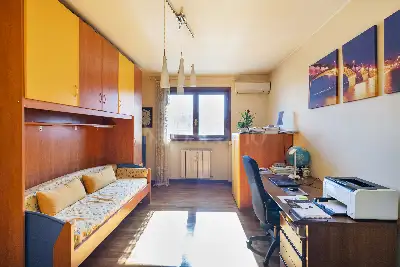 Casa in vendita, Via Adelaide Coari, Milano