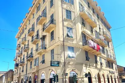 Casa in vendita, Via Mattia Montecchi, Genova