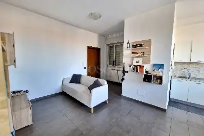 Casa in vendita, Via Bellinzona, Como