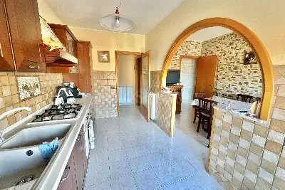 Casa in vendita, Via Rosa Luxemburg, Nettuno