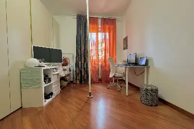 Casa in affitto, Via Comacchio, Milano