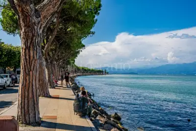 Casa in vendita, Via Borgo Secolo, Peschiera del Garda