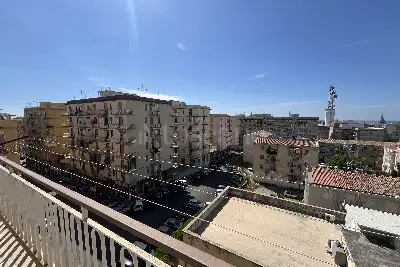 Casa in vendita, Via Raffaello, Siracusa