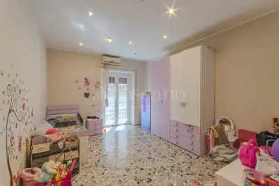 Casa in vendita, Via Raffaele Battistini, Roma