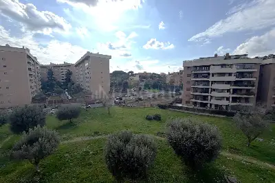 Casa in vendita, Via Giacomo Brogi, Roma