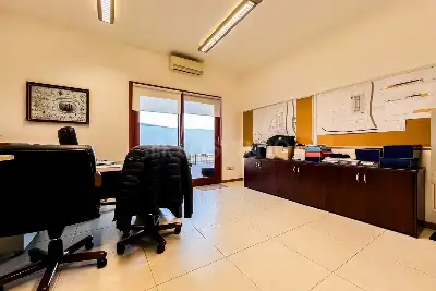 Ufficio in vendita, Via delle Felci 4 Olbia , Olbia