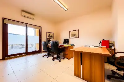 Ufficio in vendita, Via delle Felci 4 Olbia , Olbia